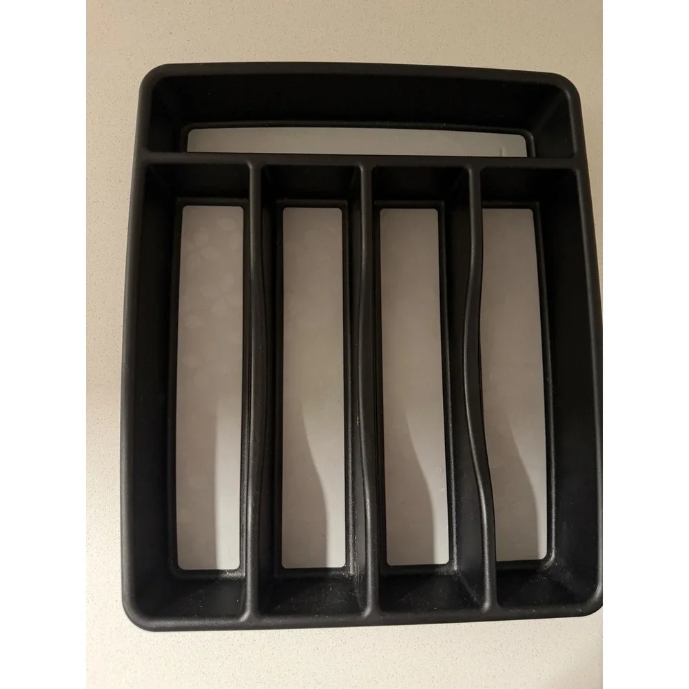 Rubbermaid new fast